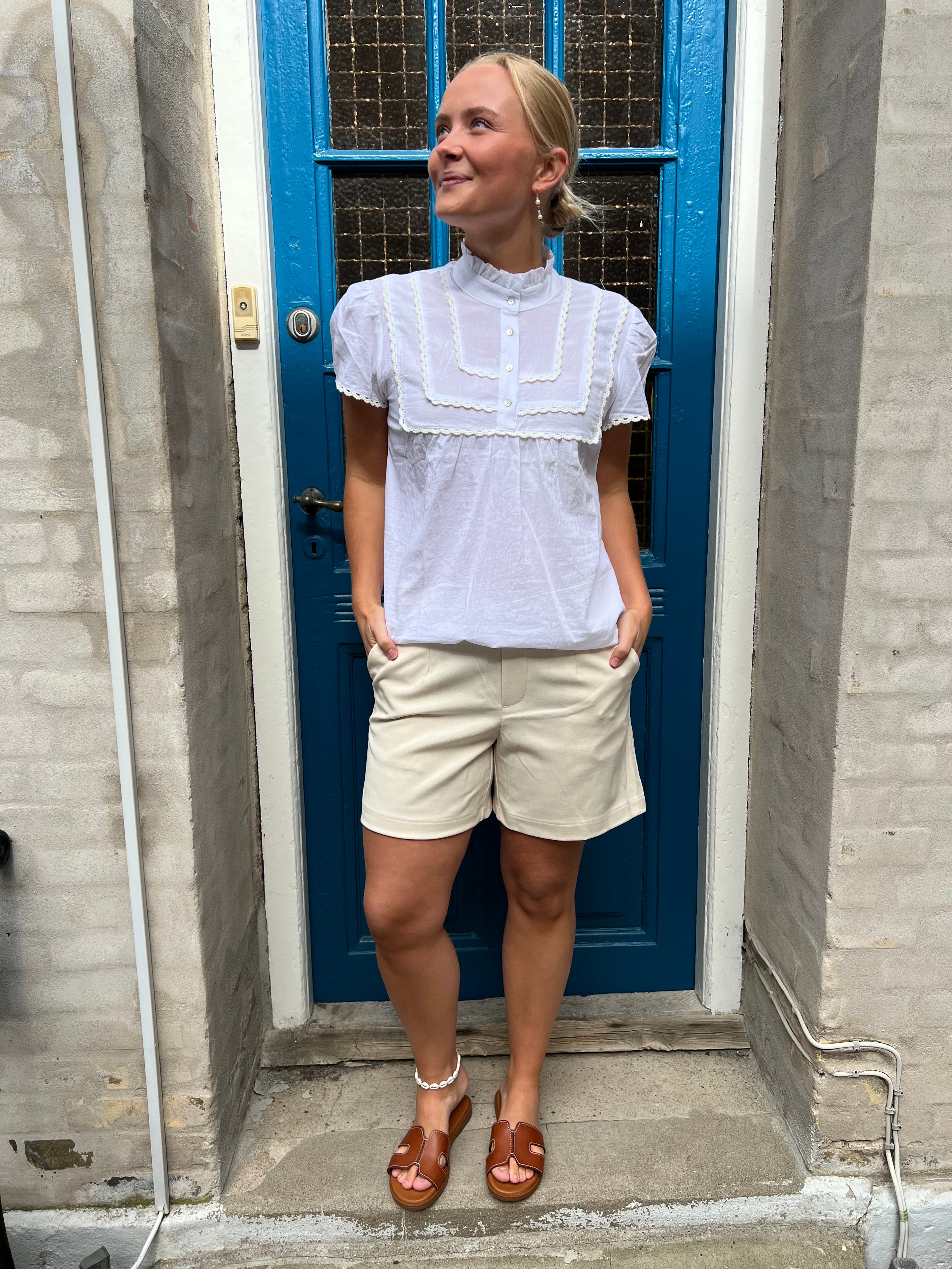 Lisa Shorts Sandshell
