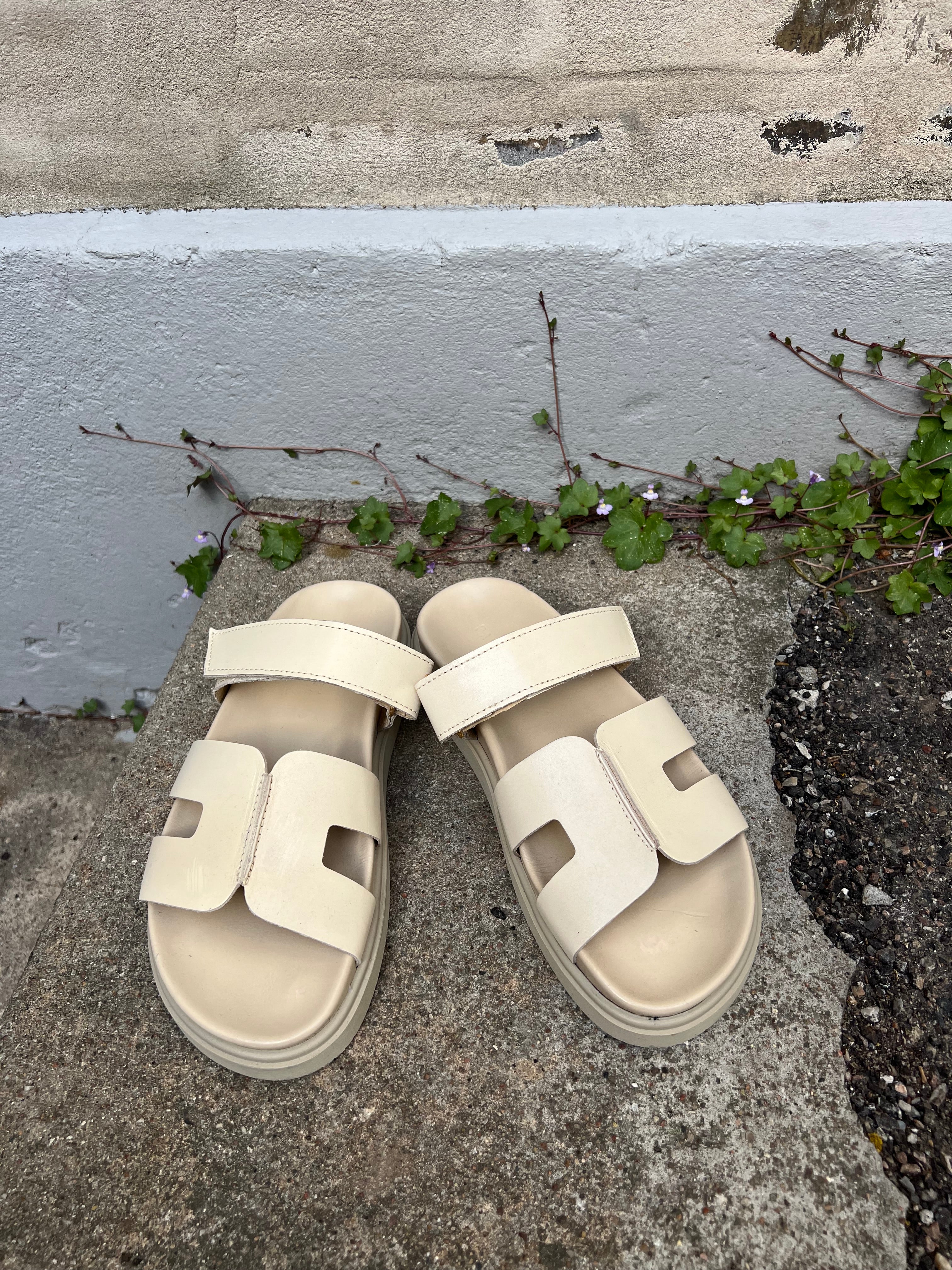 Maru Sandaler beige