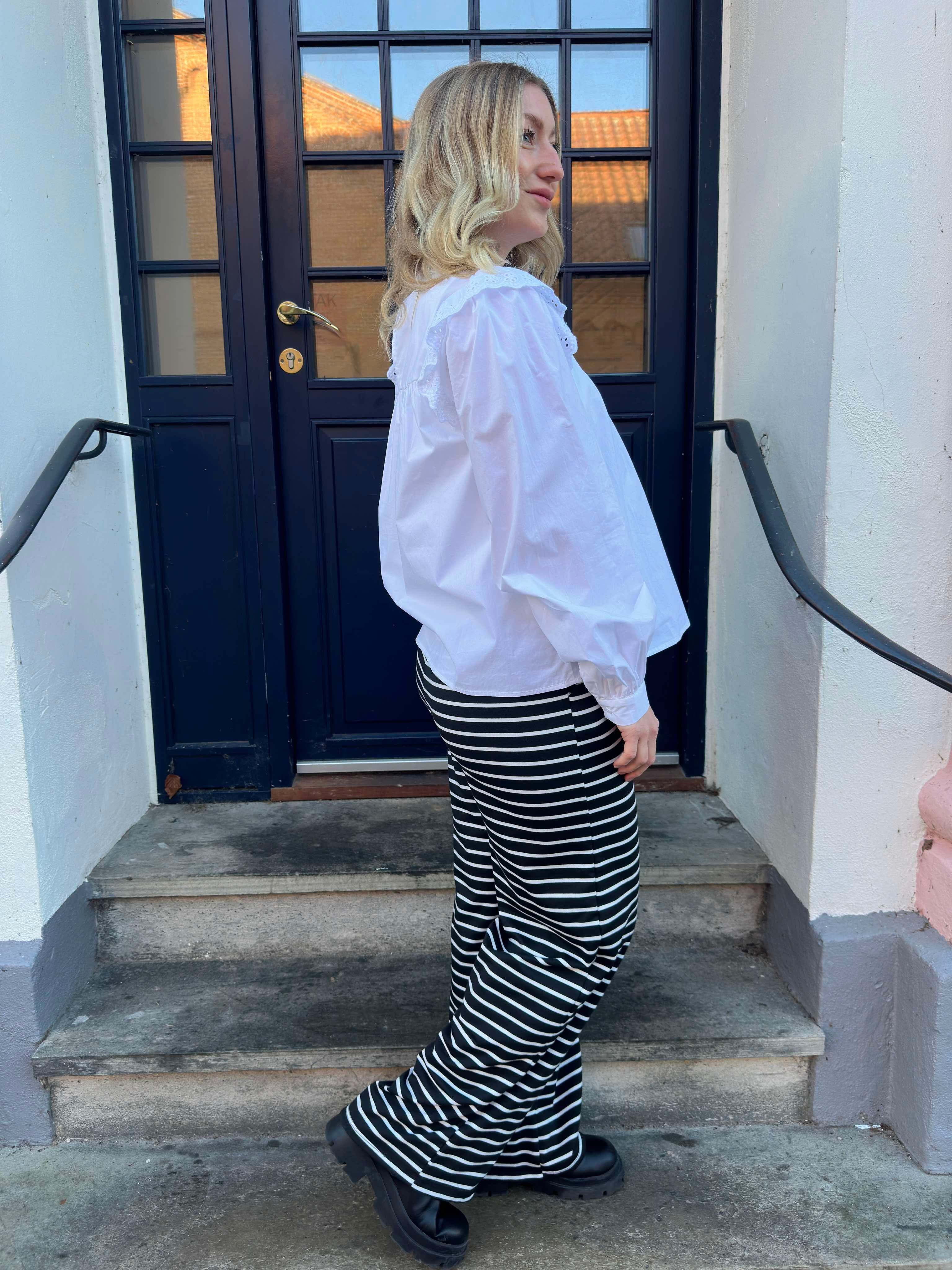 Alma wide pant black/white stripes