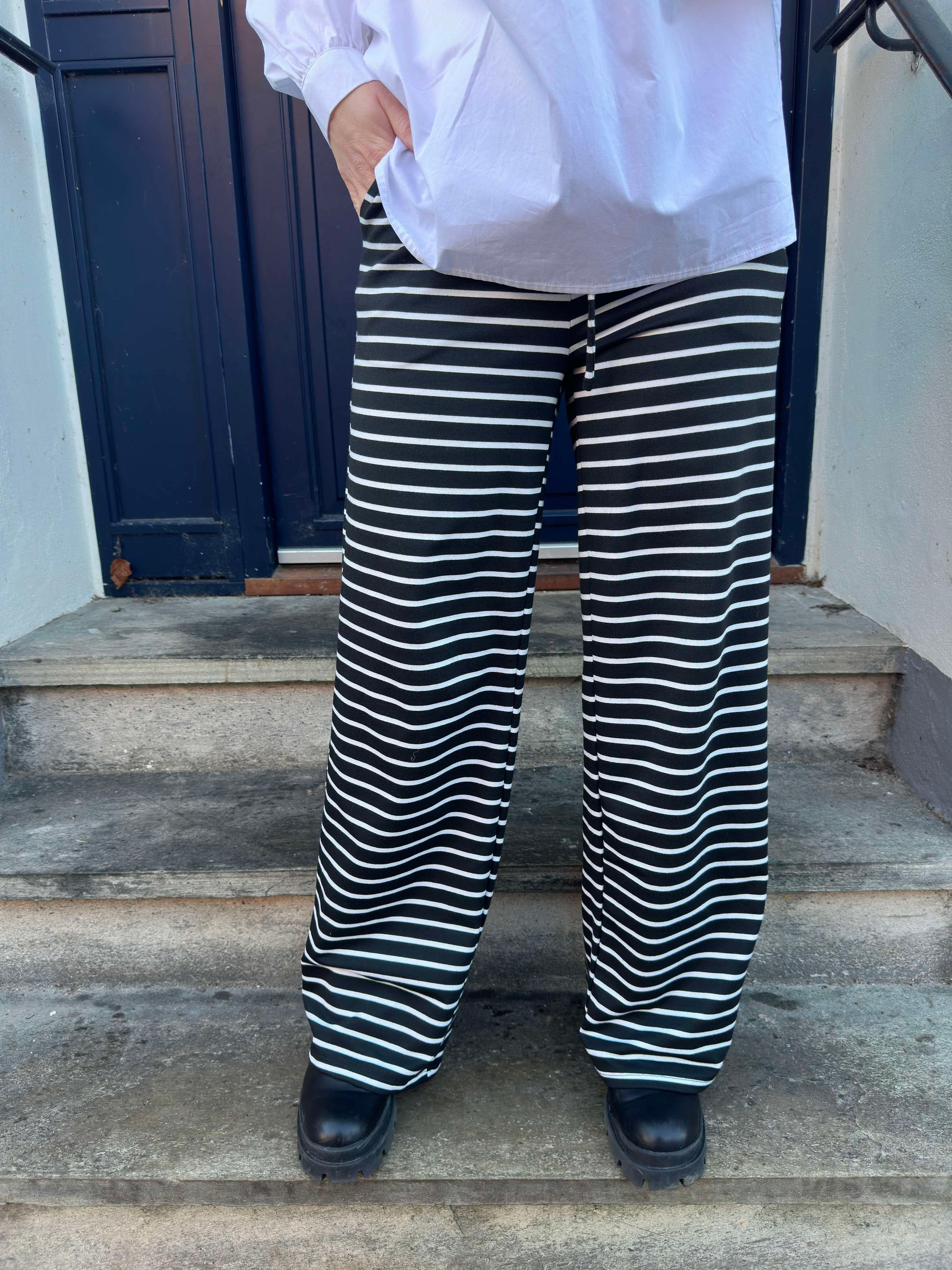 Alma wide pant black/white stripes