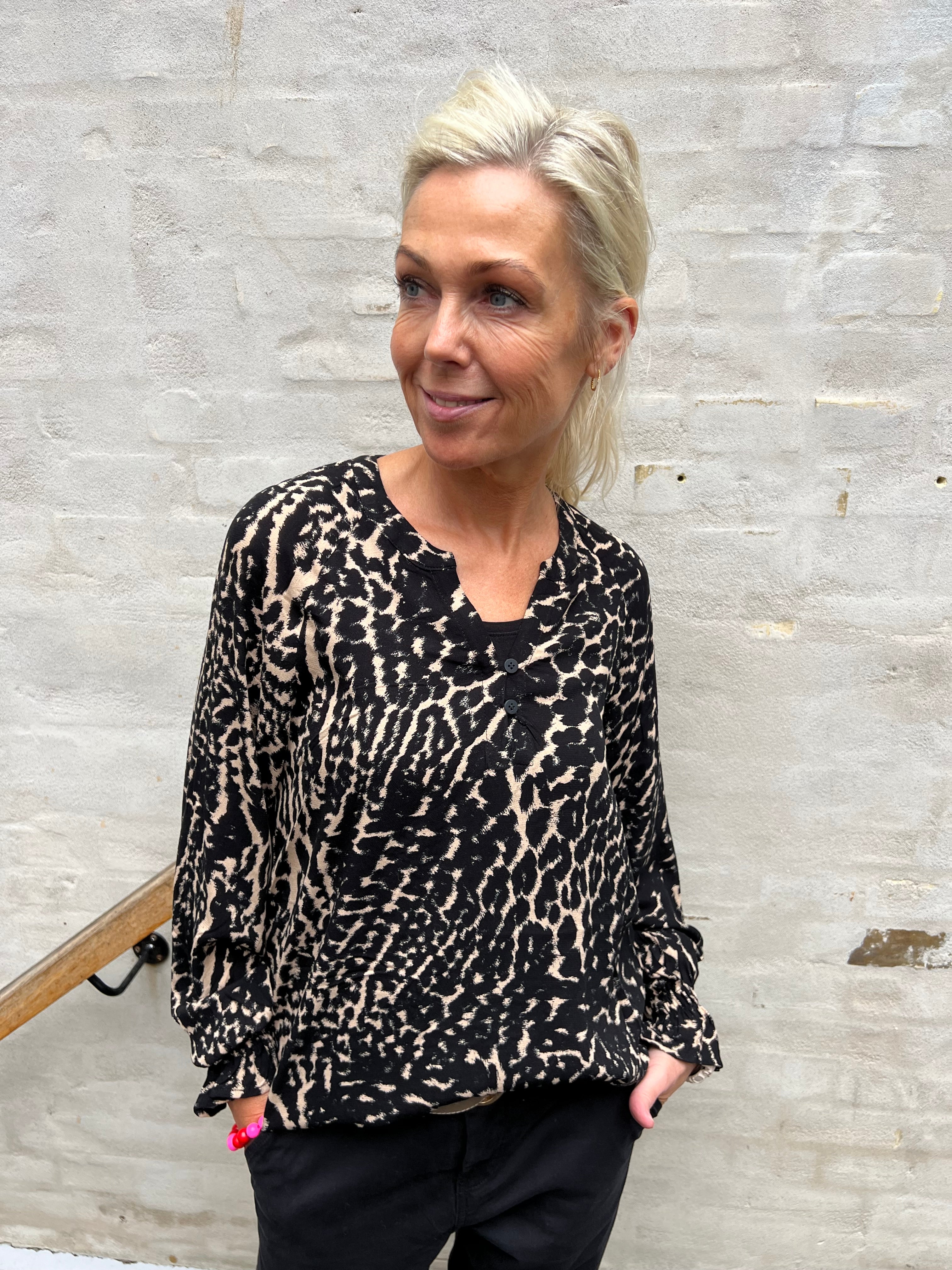 Ando Andrea LS blouse leopard