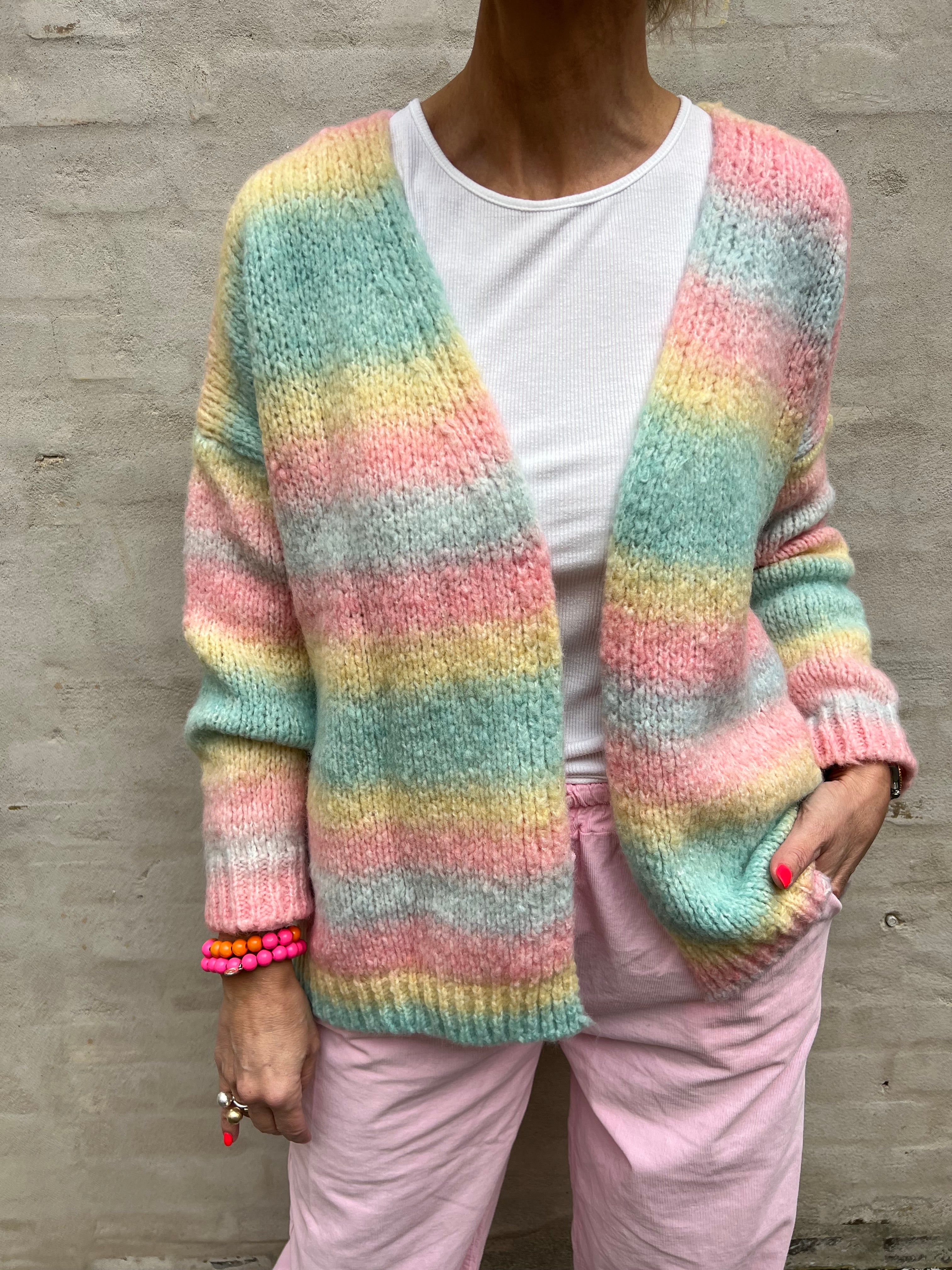 Rainbow cardigan pink mix