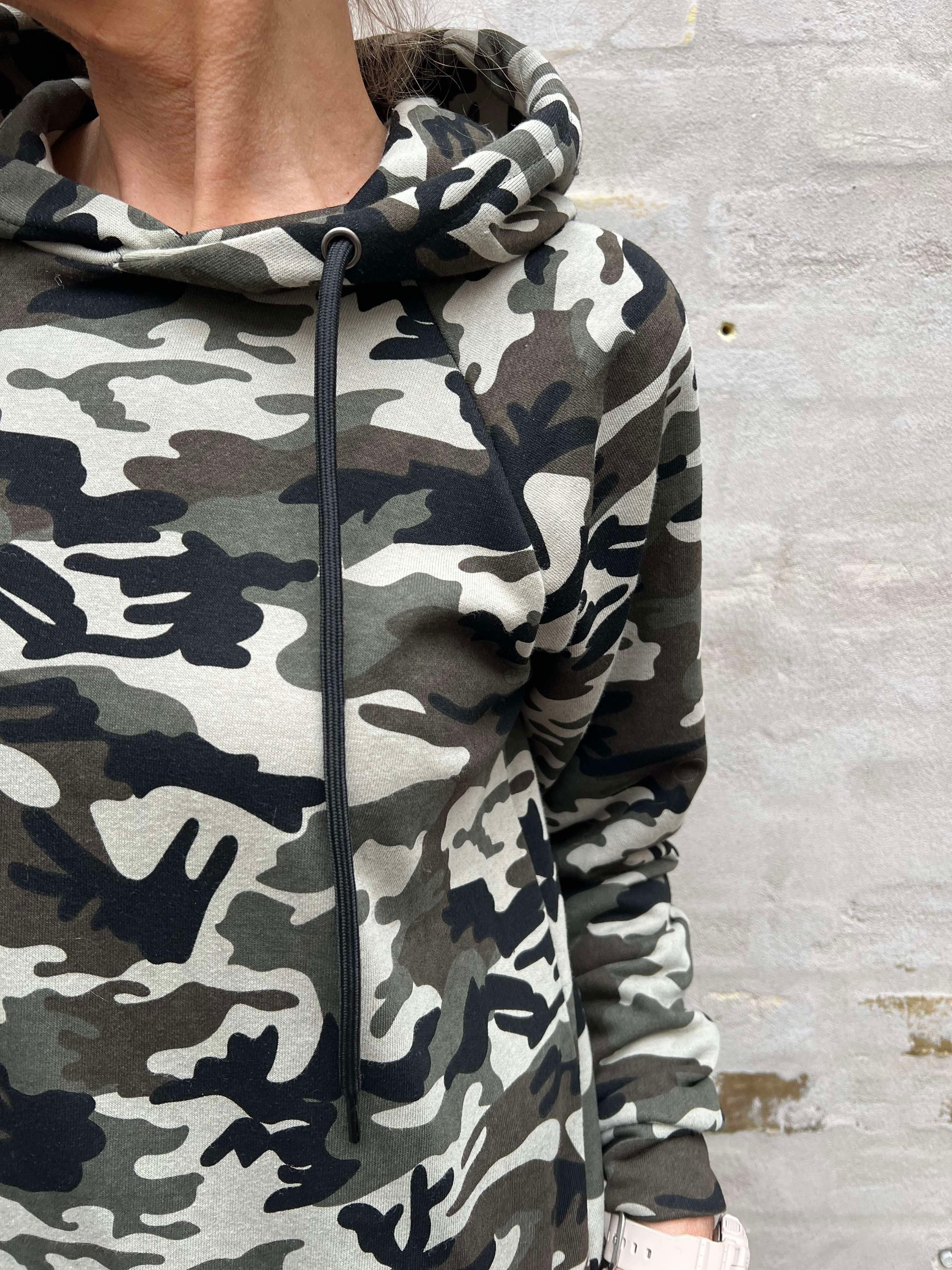 Sue-long-hoodie-dress camo