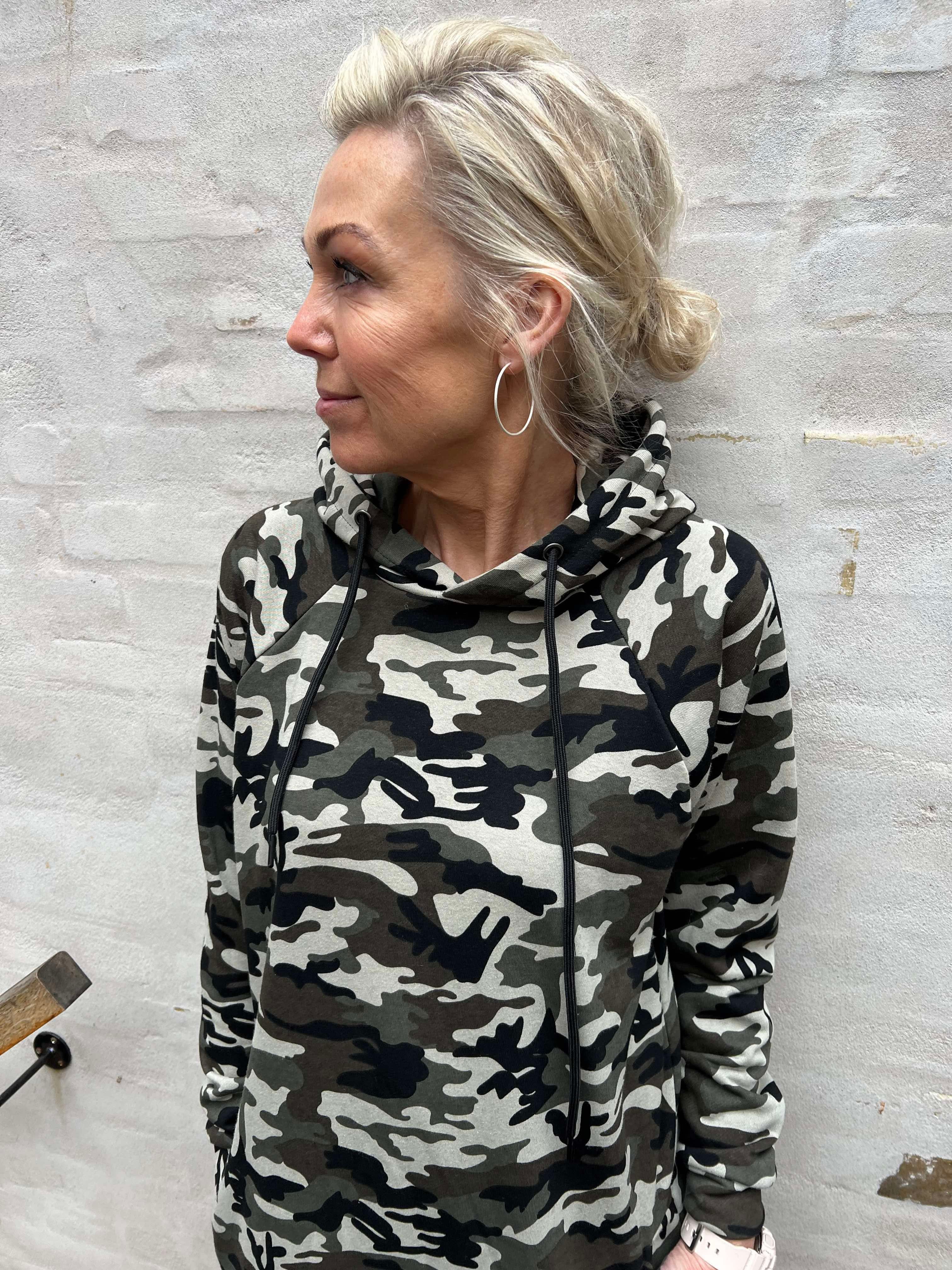 Sue-long-hoodie-dress camo