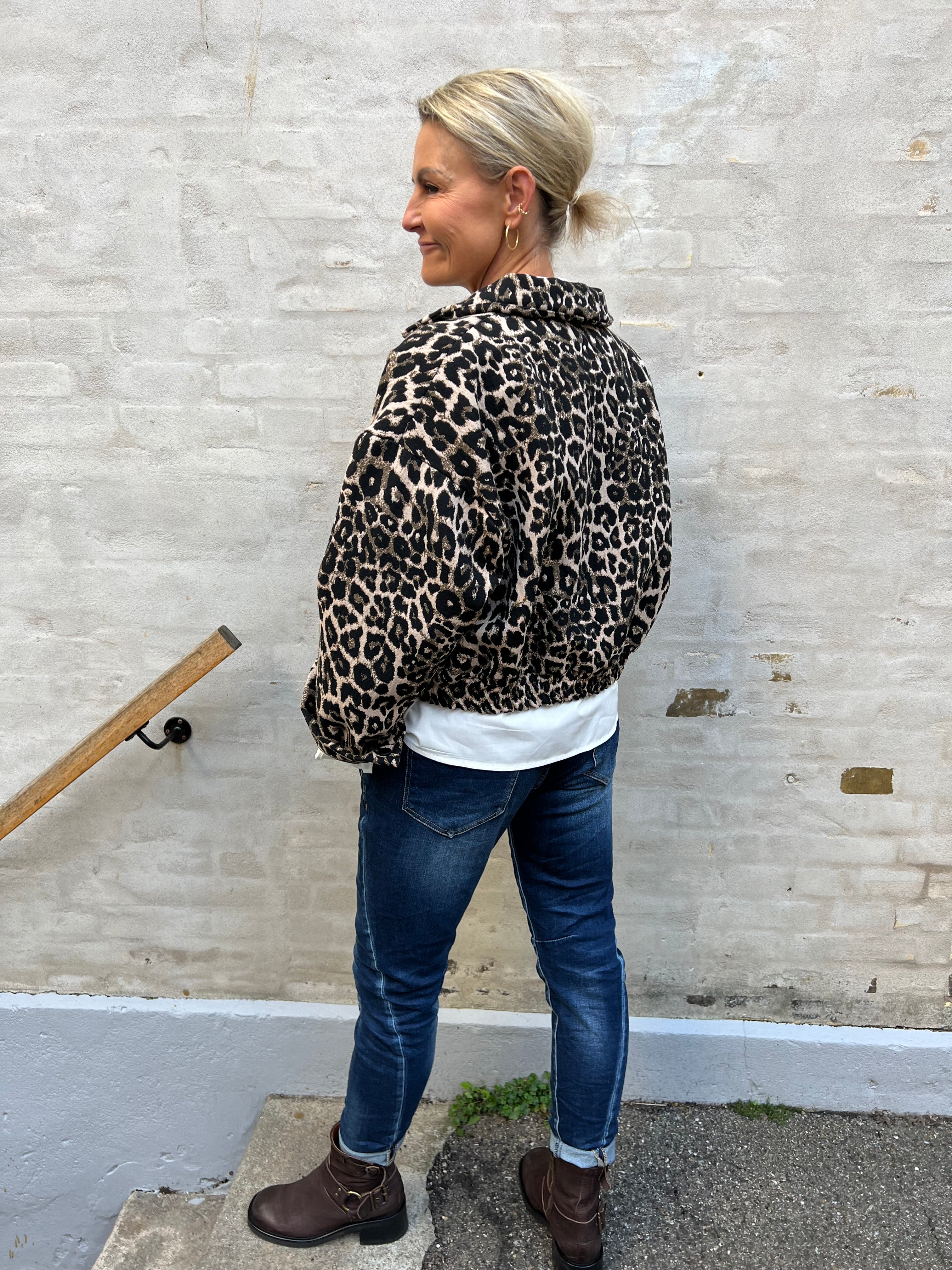 Paulina jacket leo