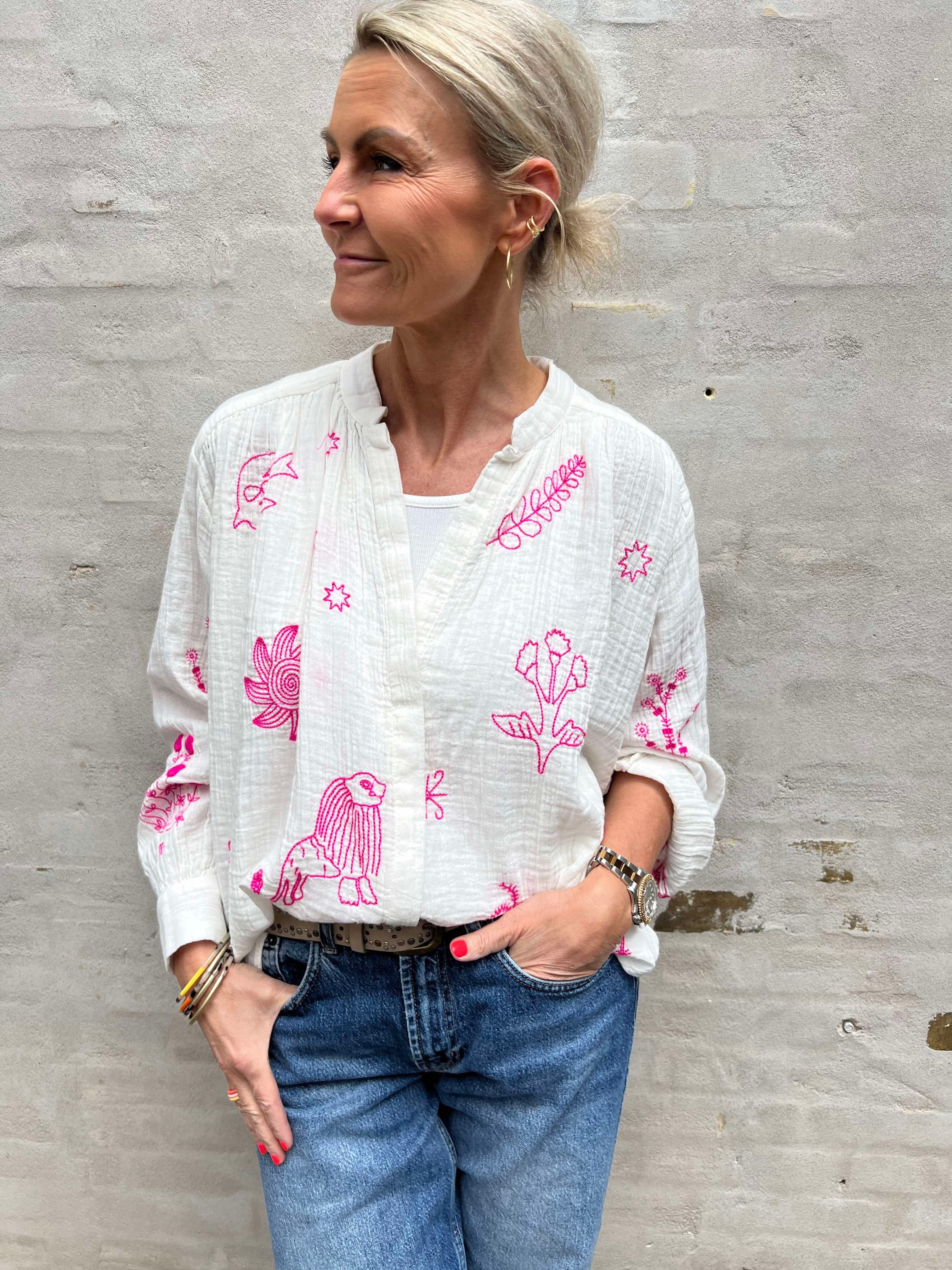 Rita deluxe shirt