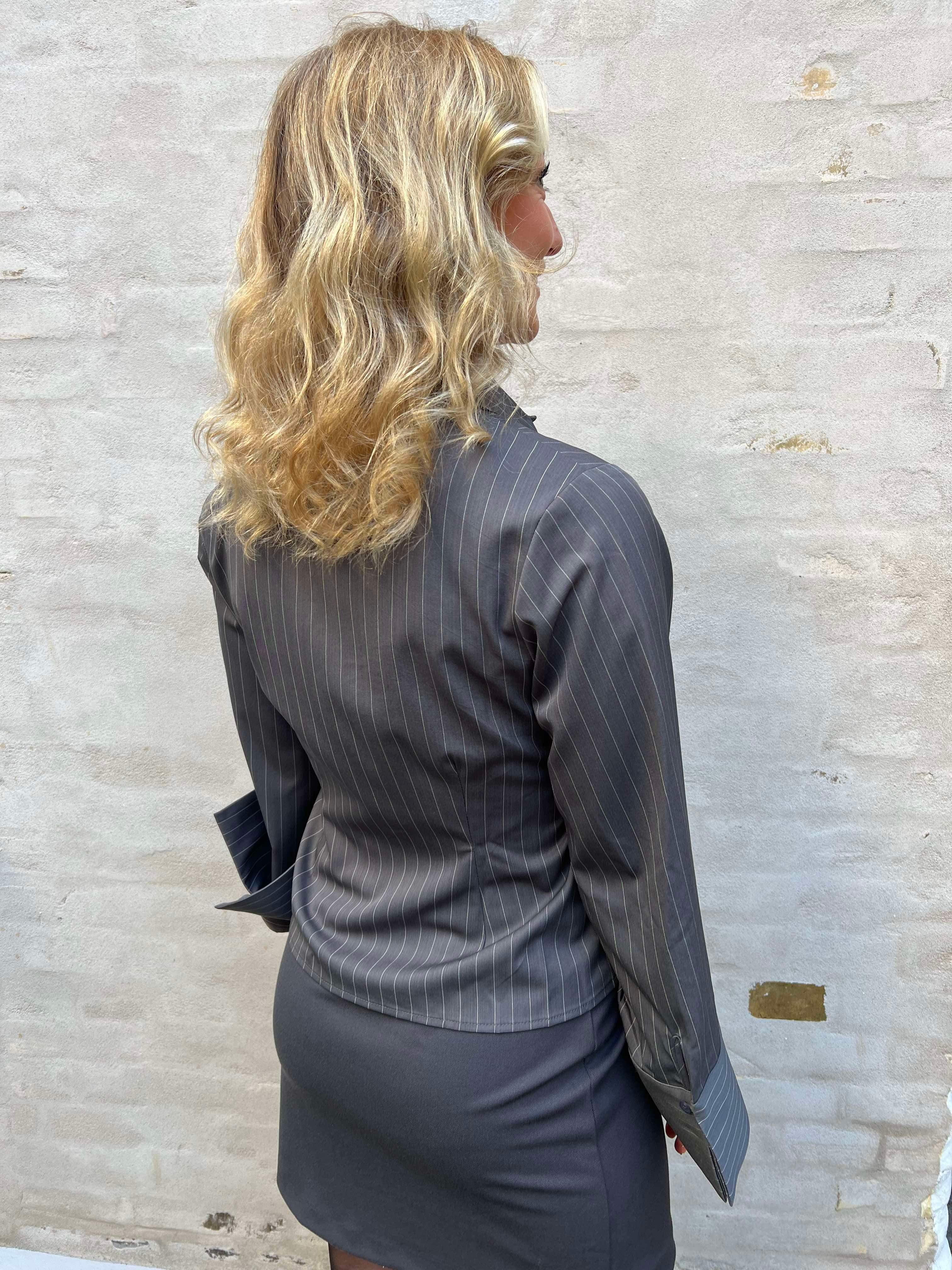 Rosa pinstripe shirt grey