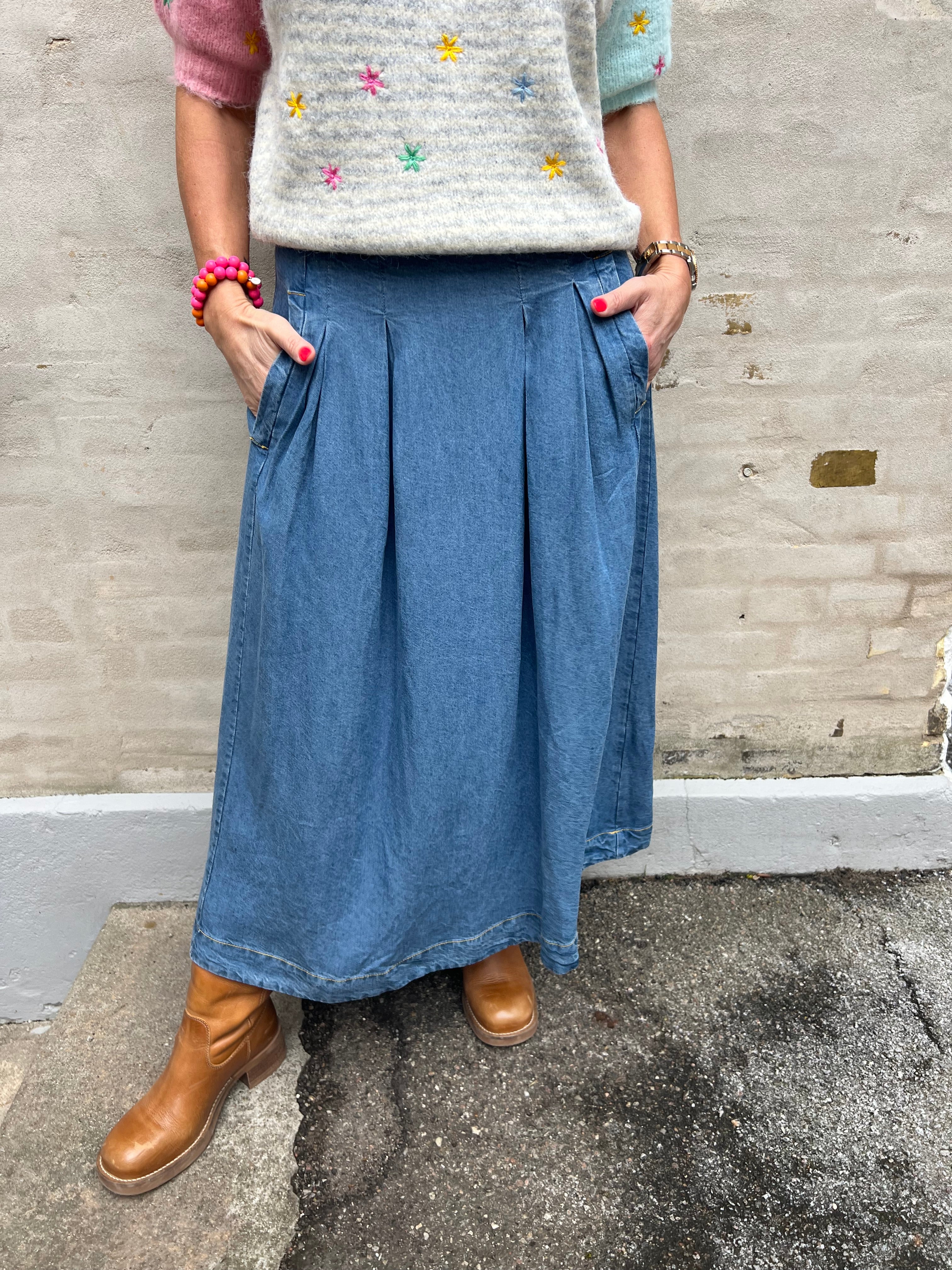 Anya denim pleat skirt