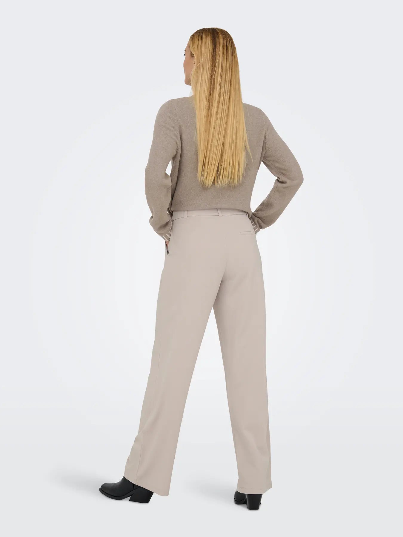 Geggo Life Occasion Pant - Chateau Gray