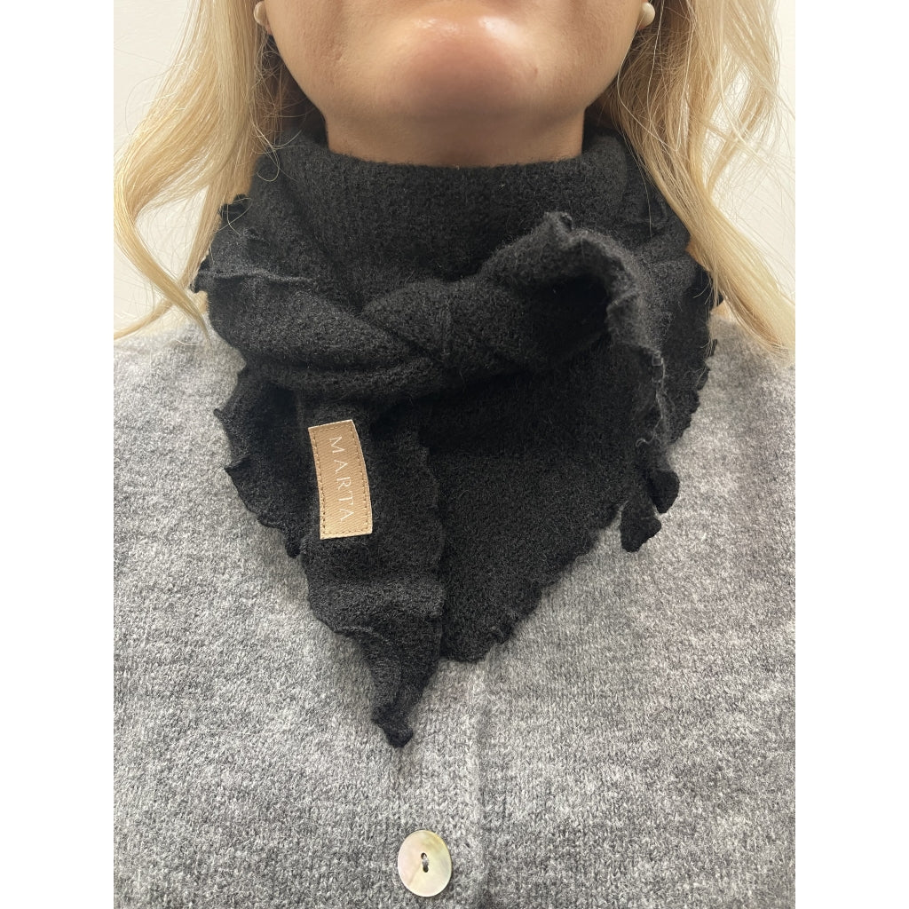 Agnete Scarf - Black