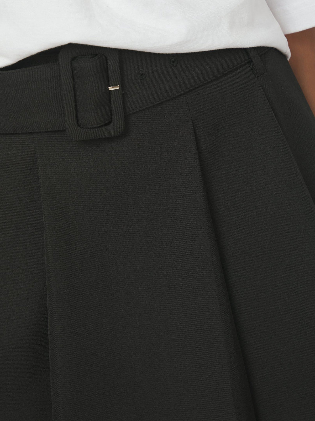 Irelia Structure Skirt - Black