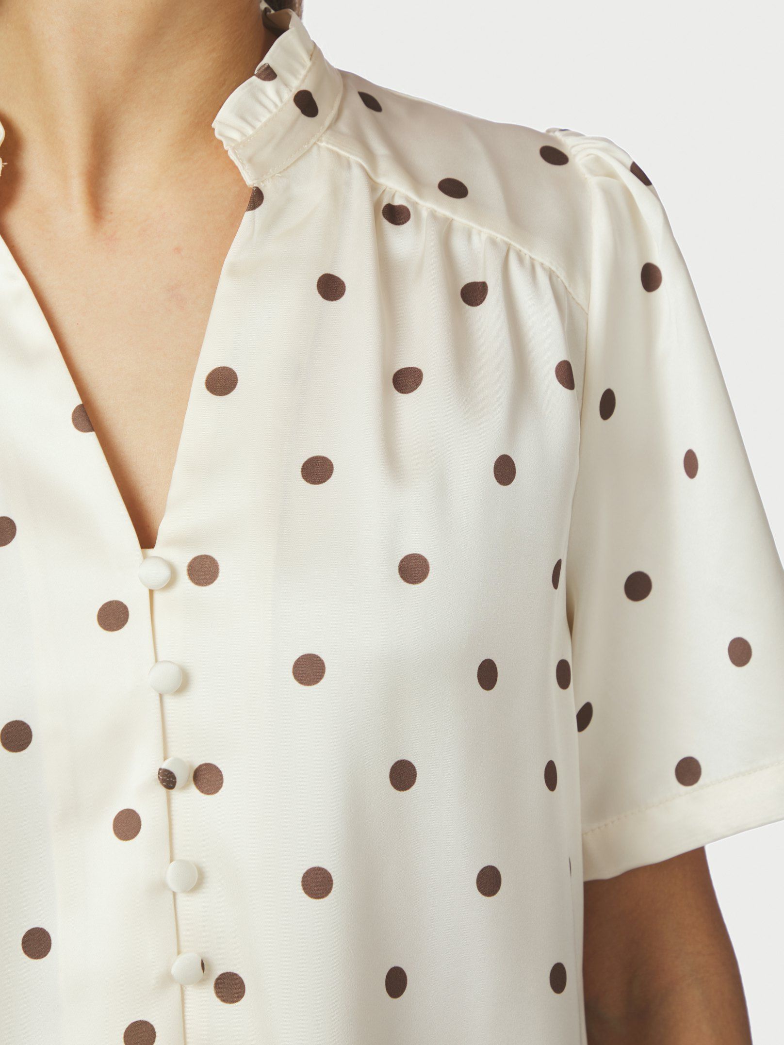Torana Dotted Blouse - Creme