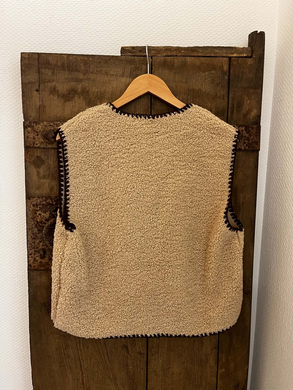 Lambi Vest - Beige/Moro