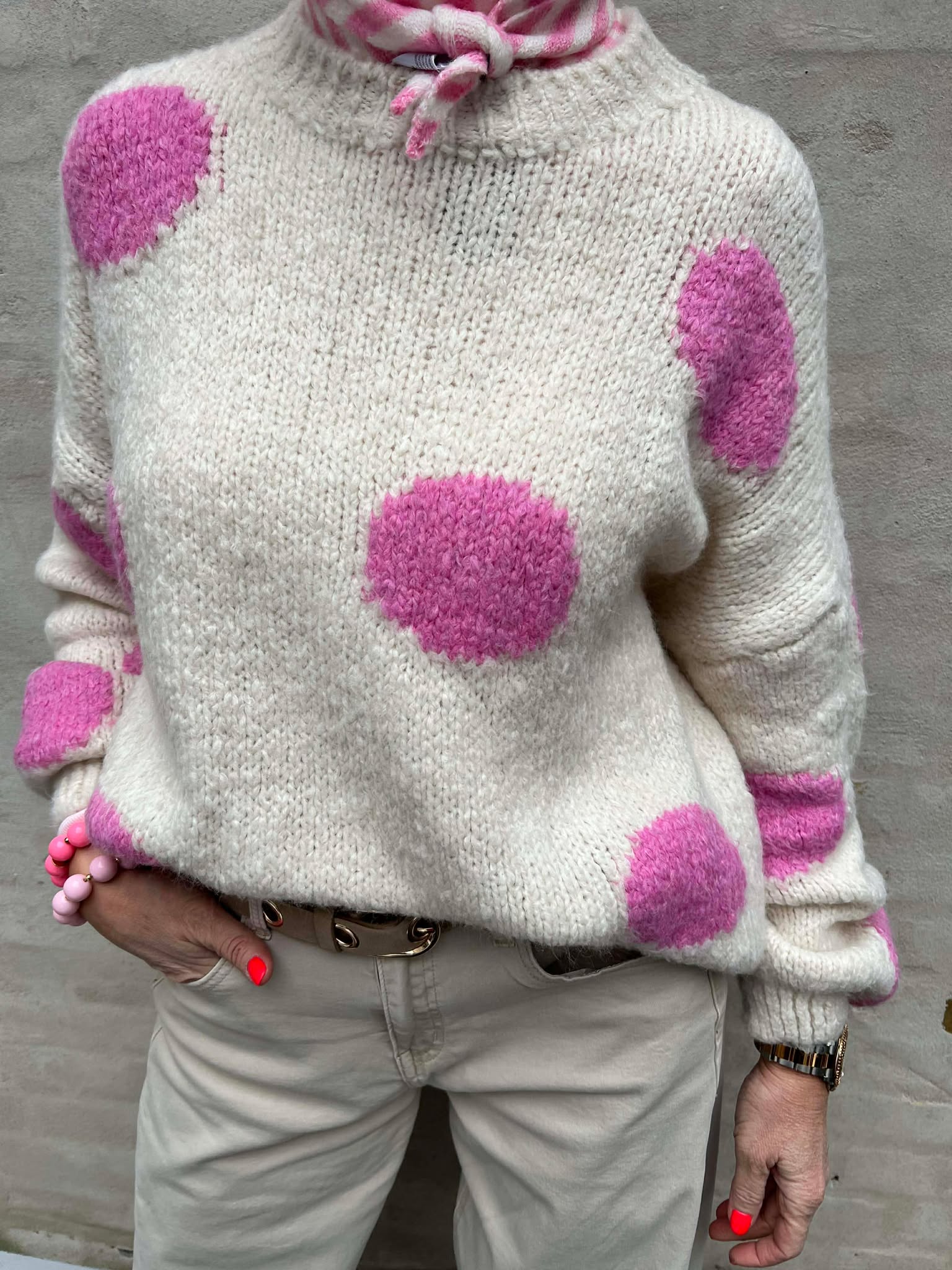 Camilia Pullover - Pink Dots