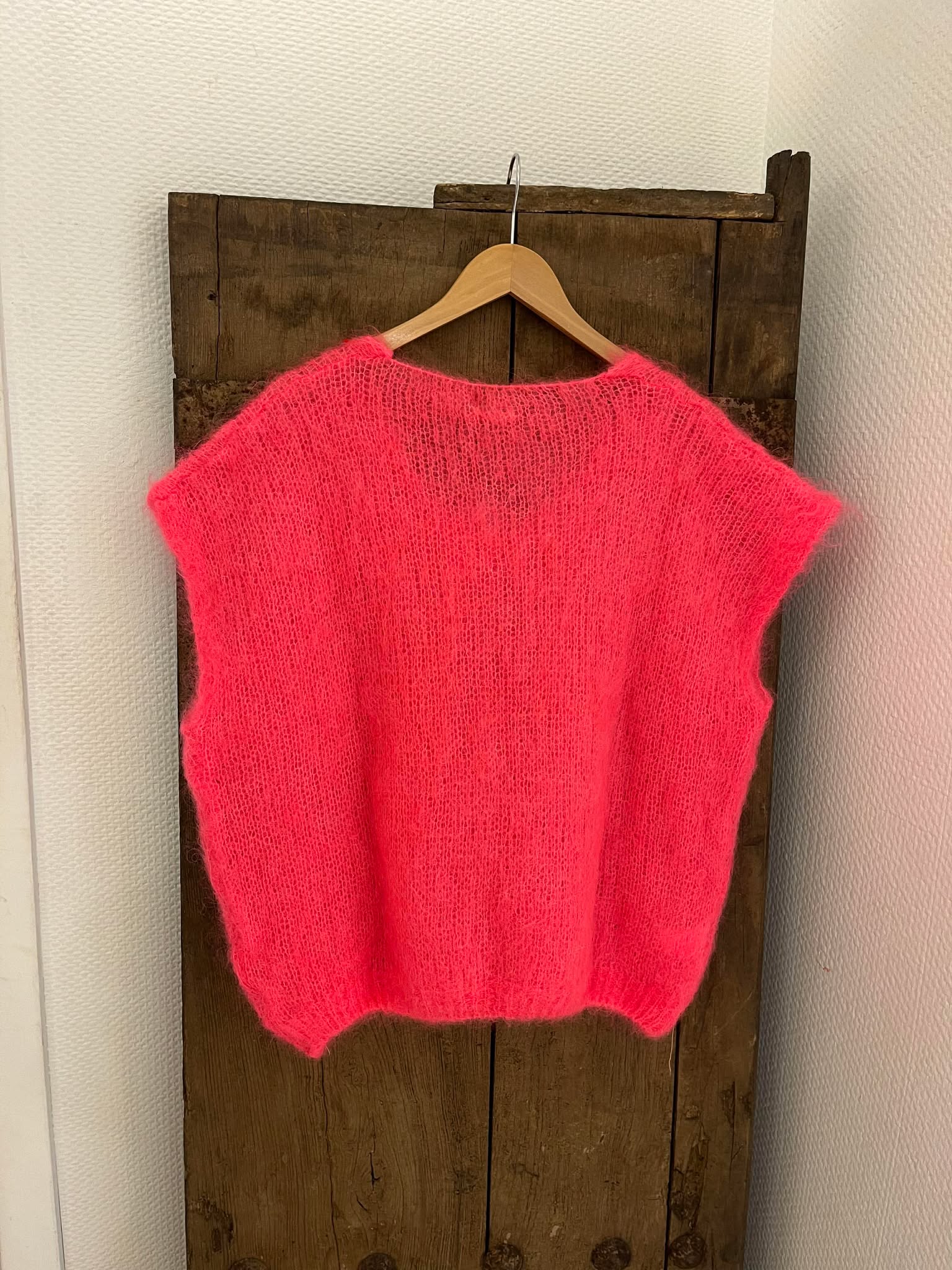 Milana Knit Vest - Coral