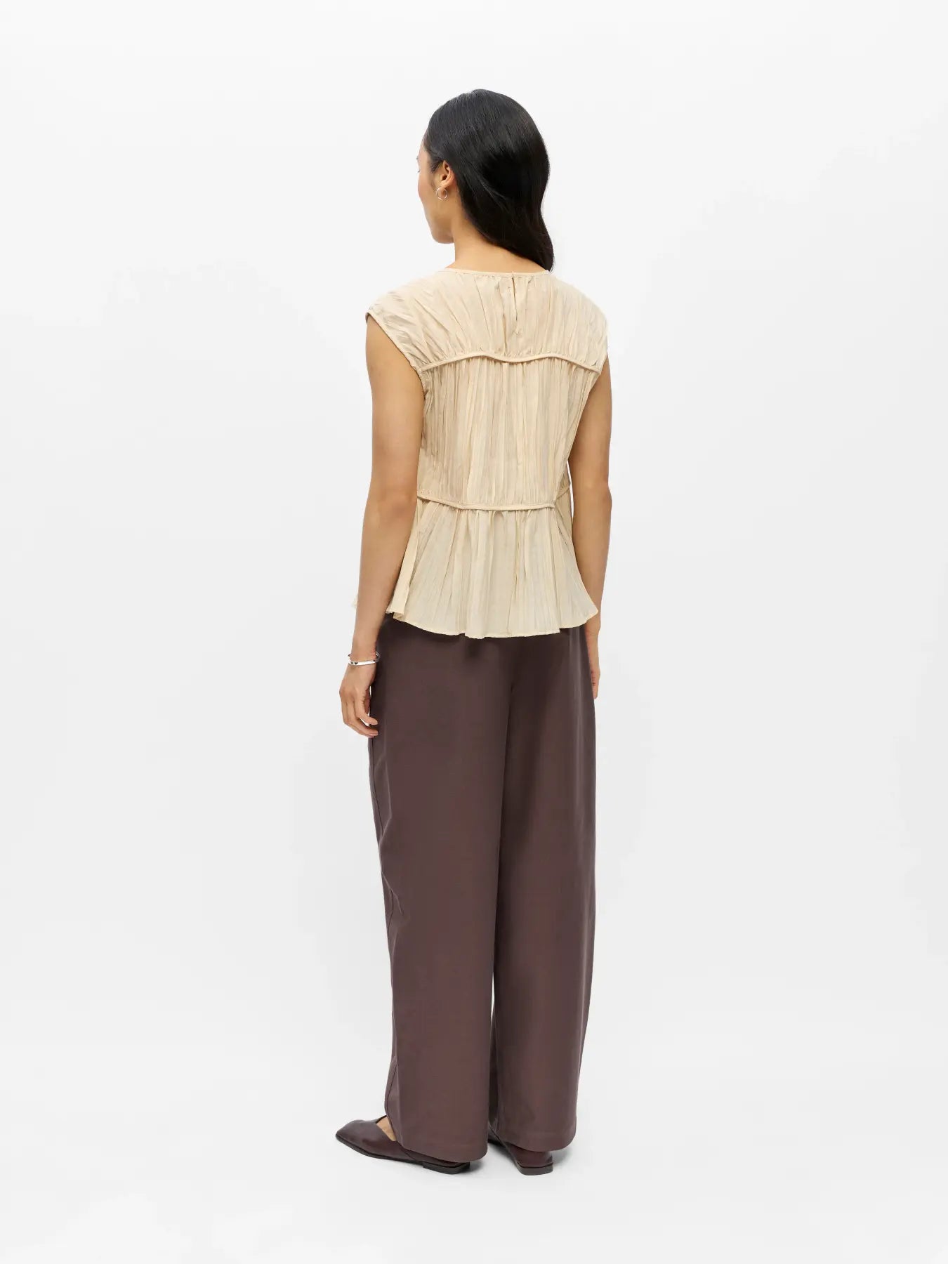 MABEL BREA S/L O-NECK TOP - Macadamia