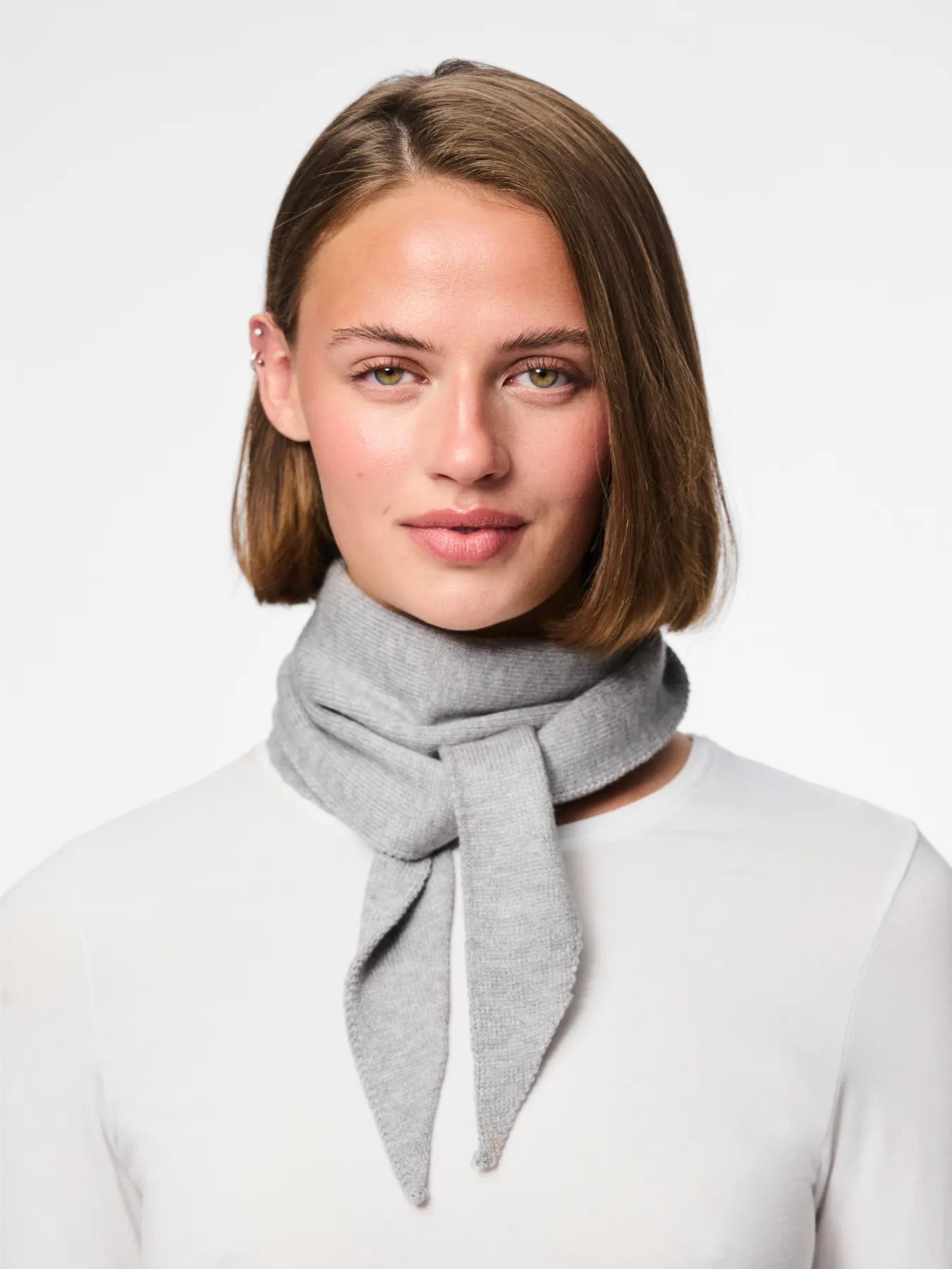 KOMMA TRIANGLE SCARF - Medium Grey Melange