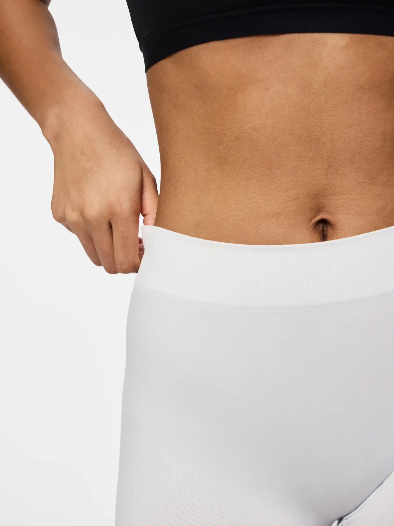 LONDON SHORTS - Bright White