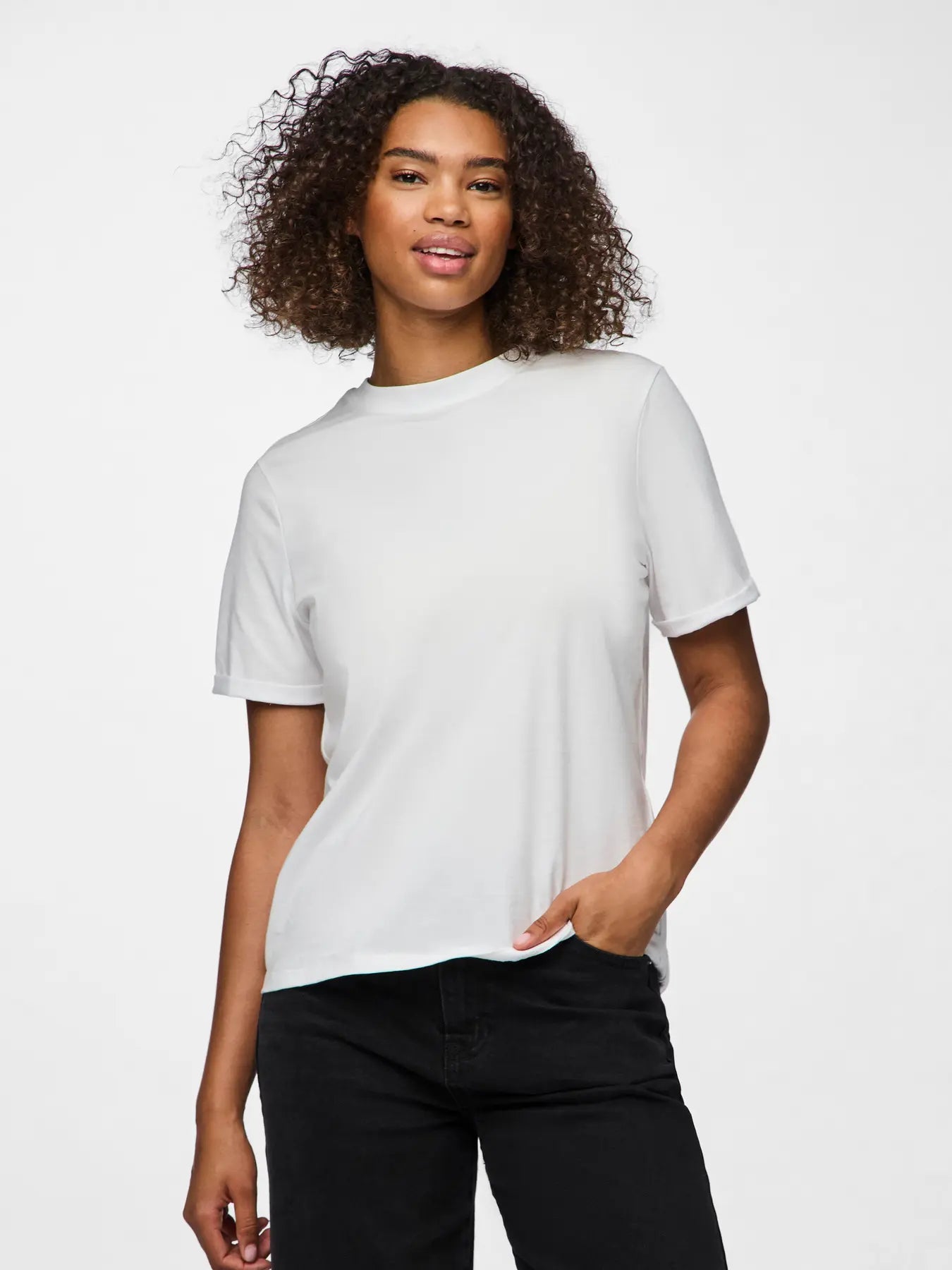 RIA SS FOLD UP SOLID TEE - Bright White