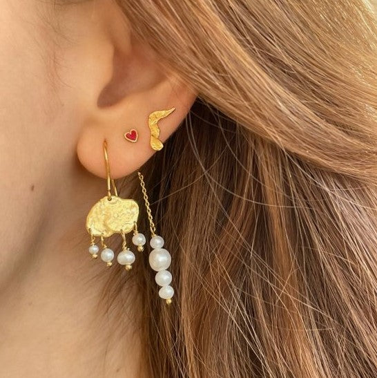 Big gold splash earring