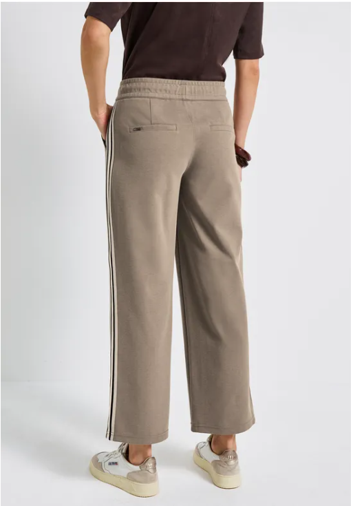 Straight Leg Structure Gallon - Bark Brown