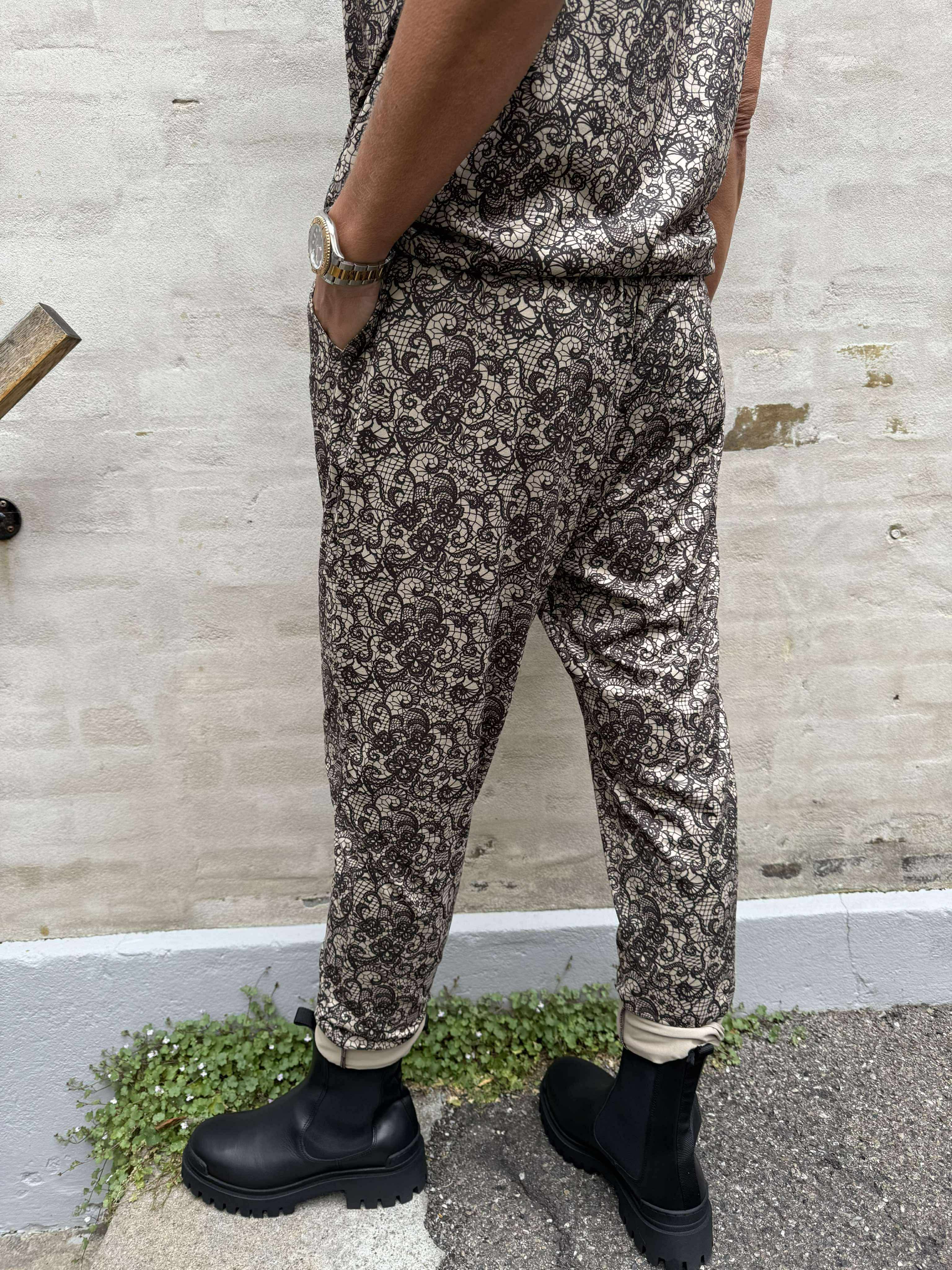 Alma Pants - Mocca Brown Lace