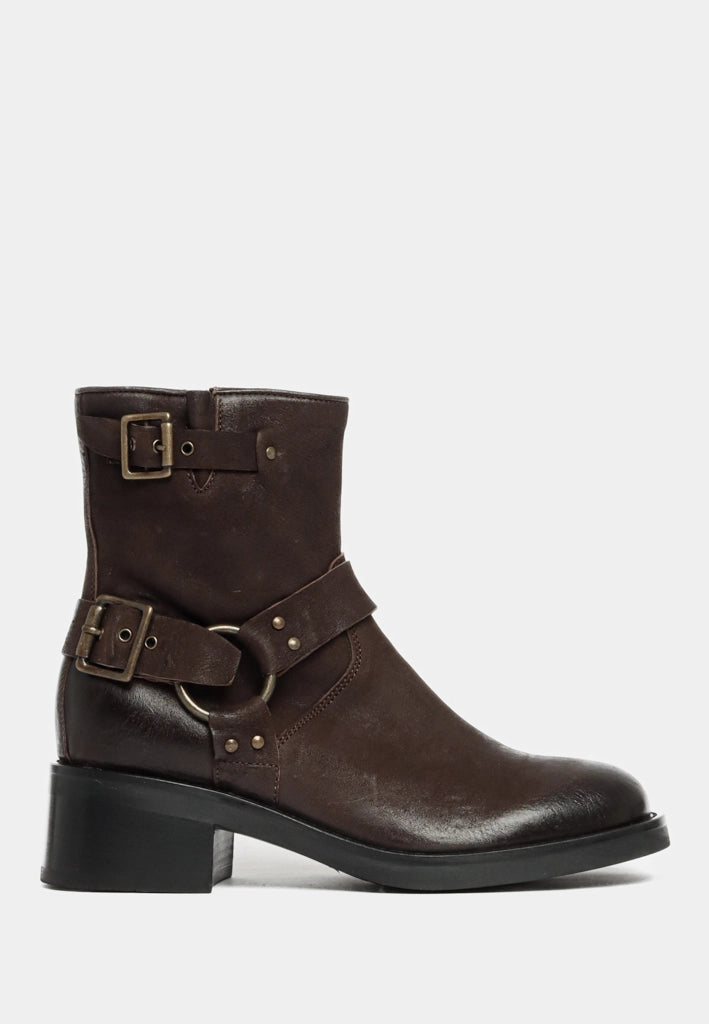 Carolina Lindos boots dark brown