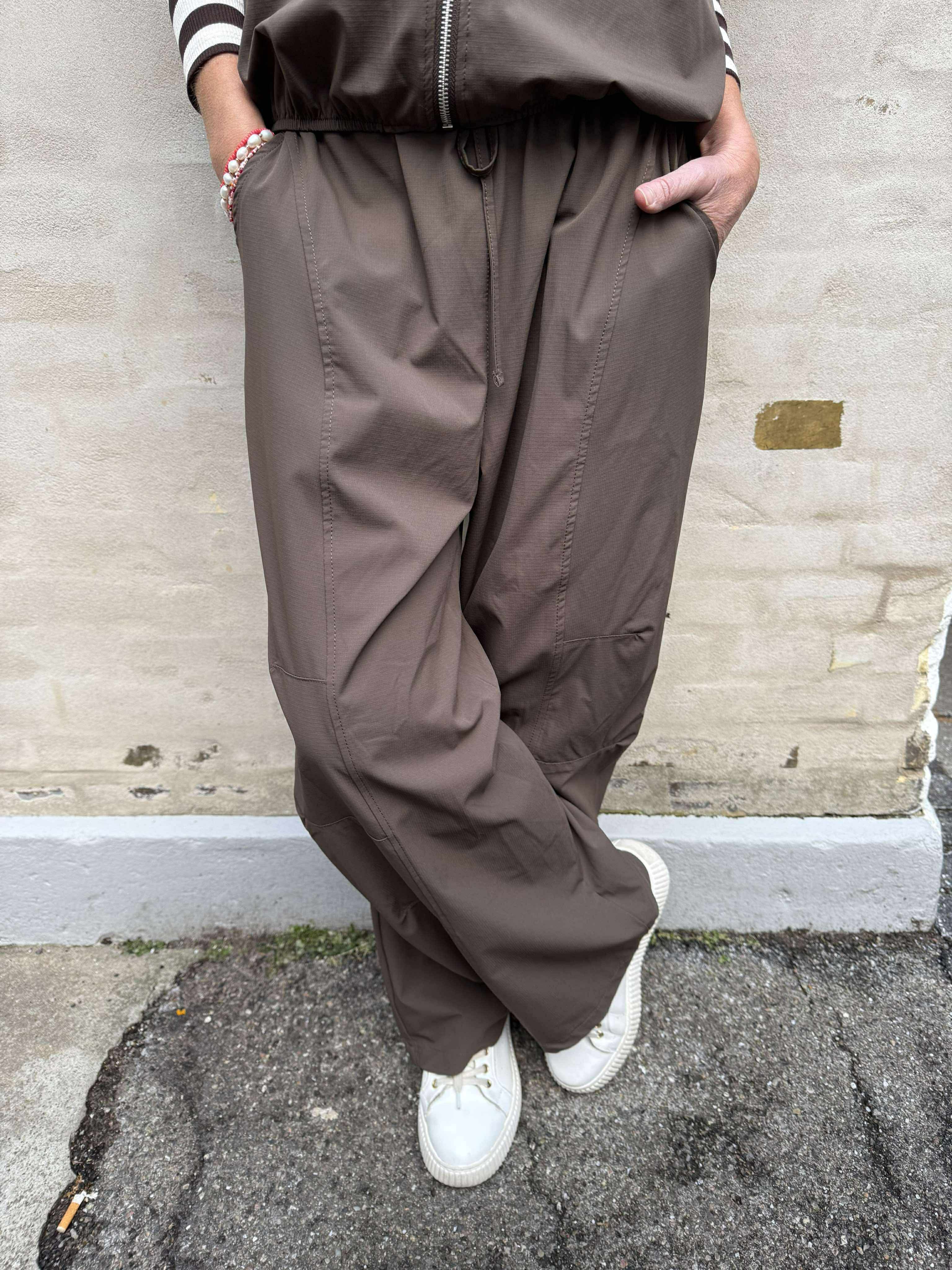 PREORDER-Isa Pants - Coffee