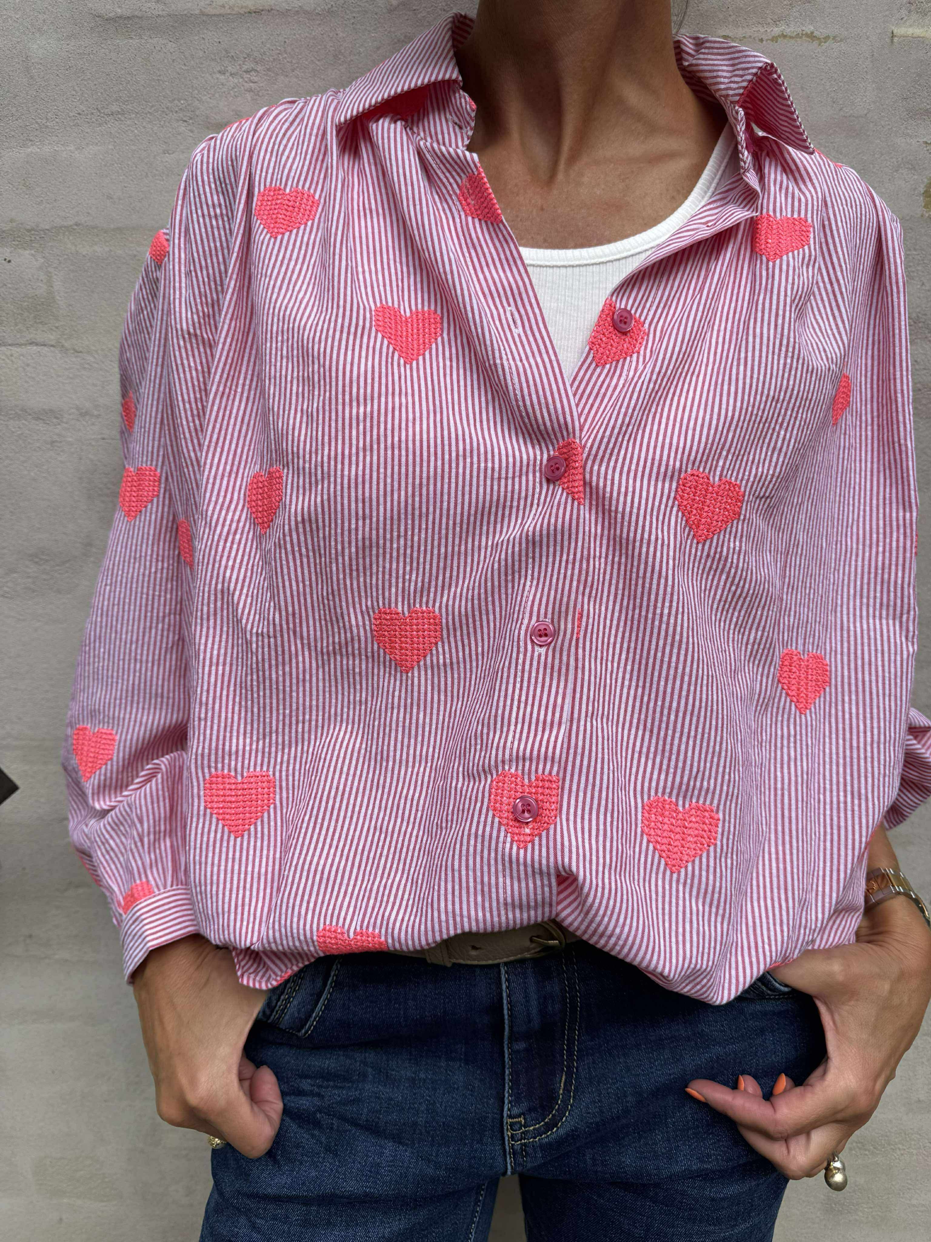Shirt w. Striped & Embrodery Hearts - Raspberry