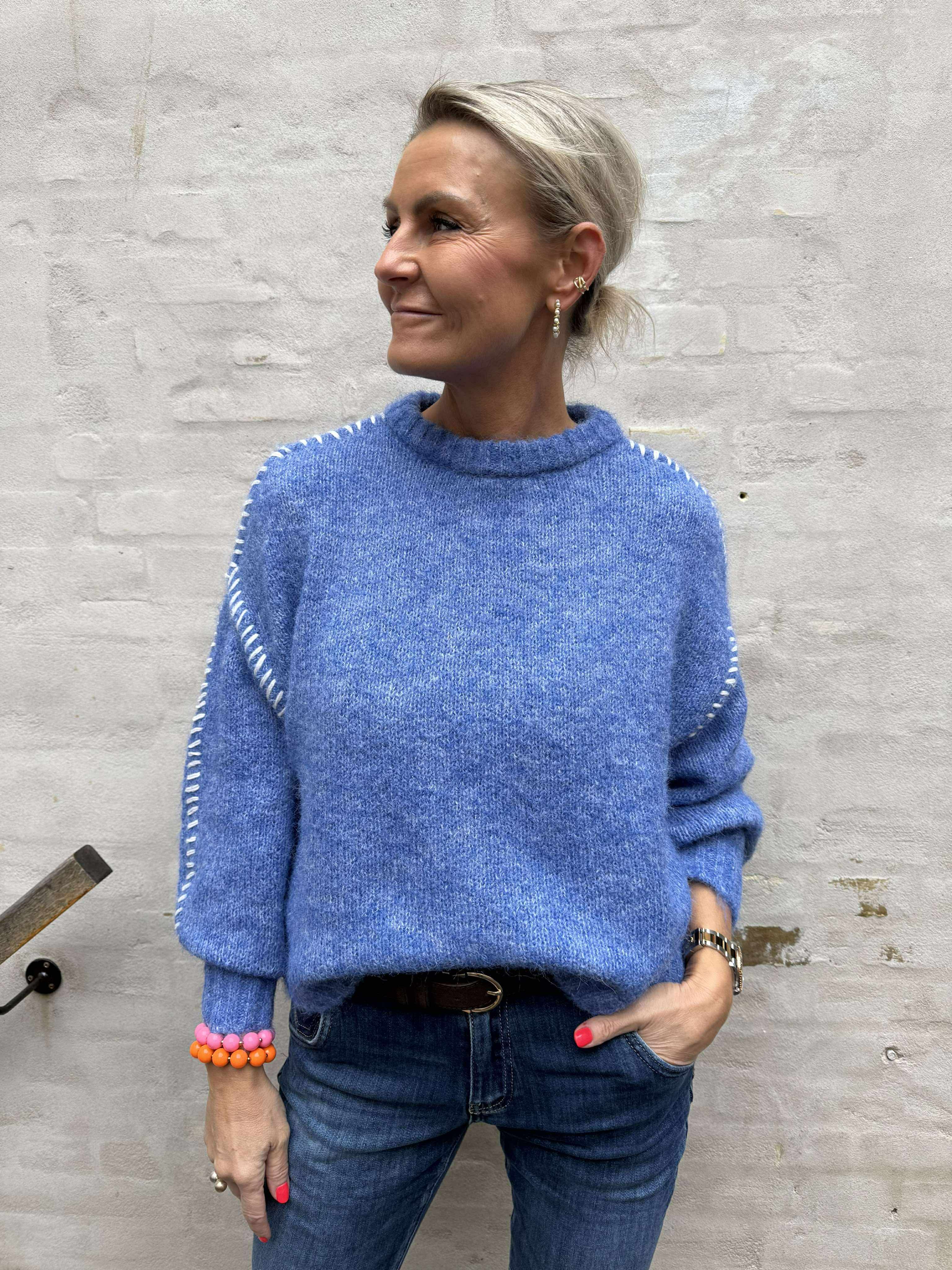 ZOEY LIFE ON STITCH PULLOVER - Ebb And Flow