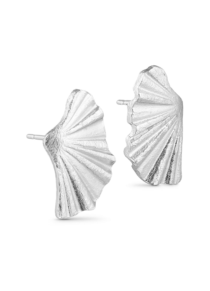 Leaf earrings