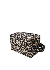 Nyla washbag leo