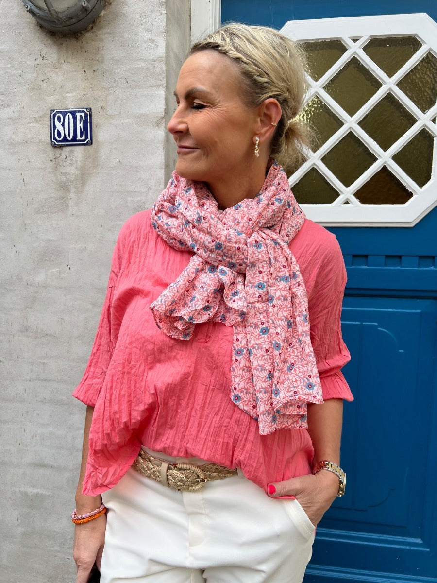 Dagmar scarf coral