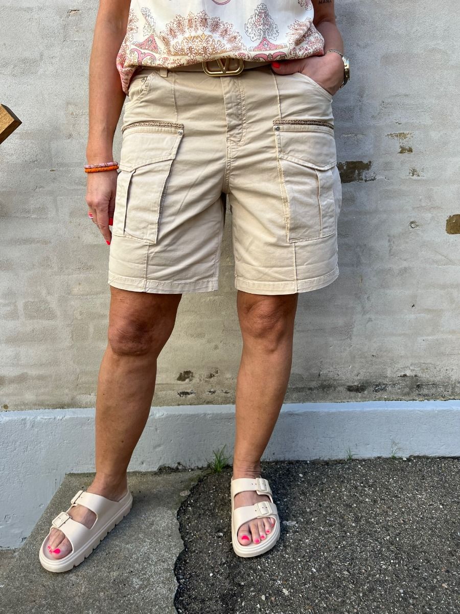 Carlo rosita shorts cement