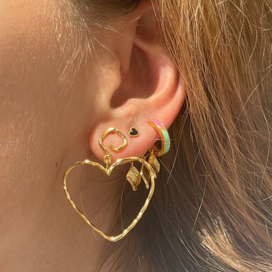 Funky heart earring