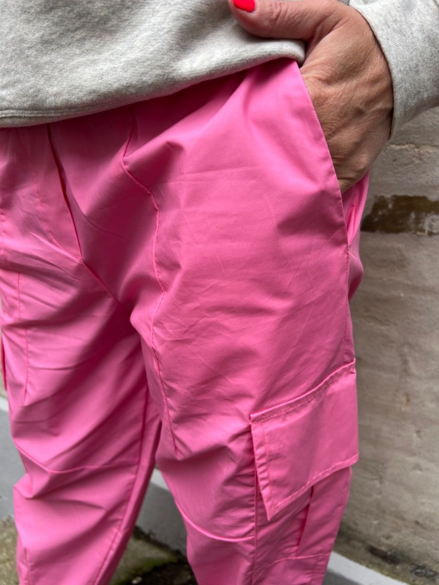 Liesel cargo pant pink