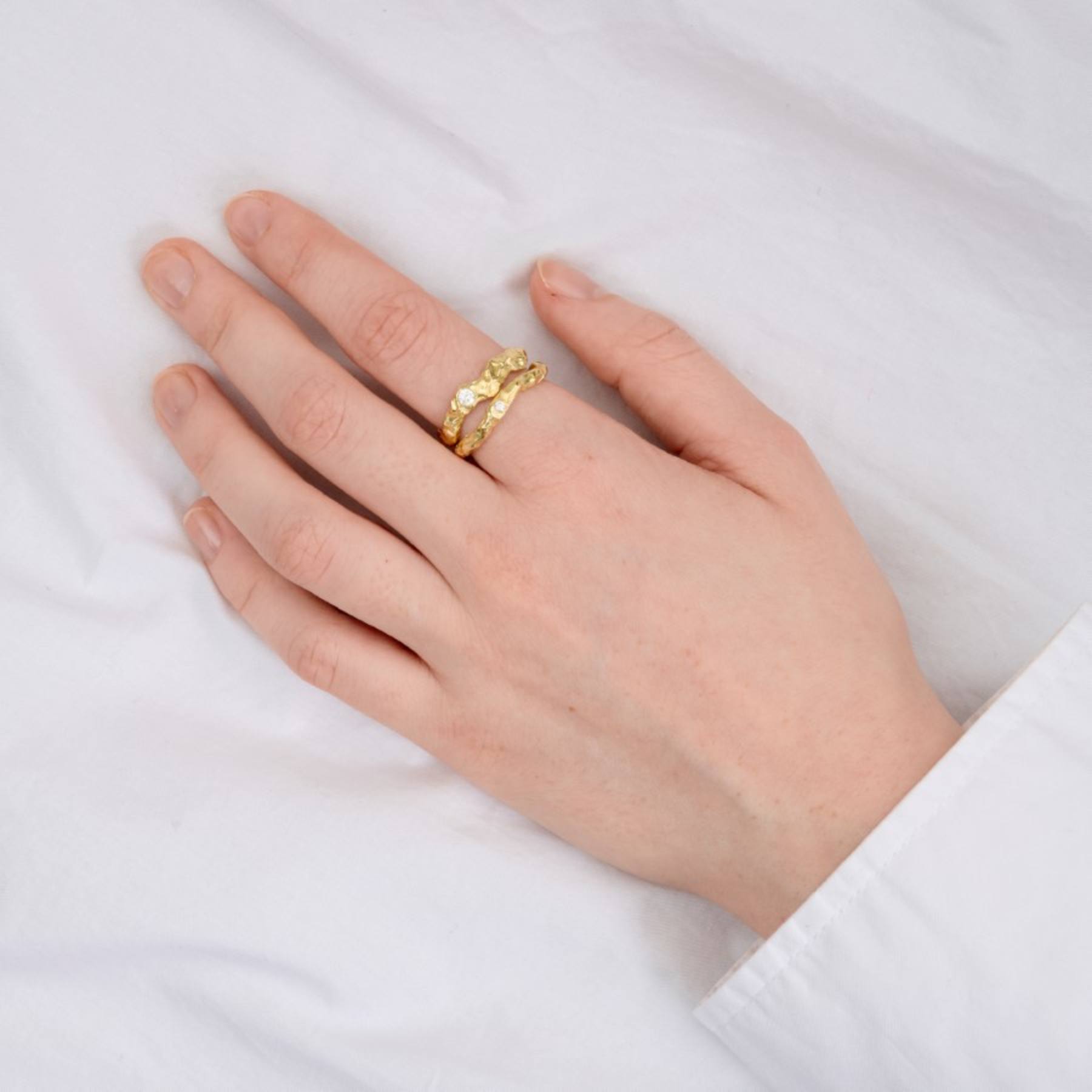 Dobbelt Foil Ring Med Zirkoner - Guld