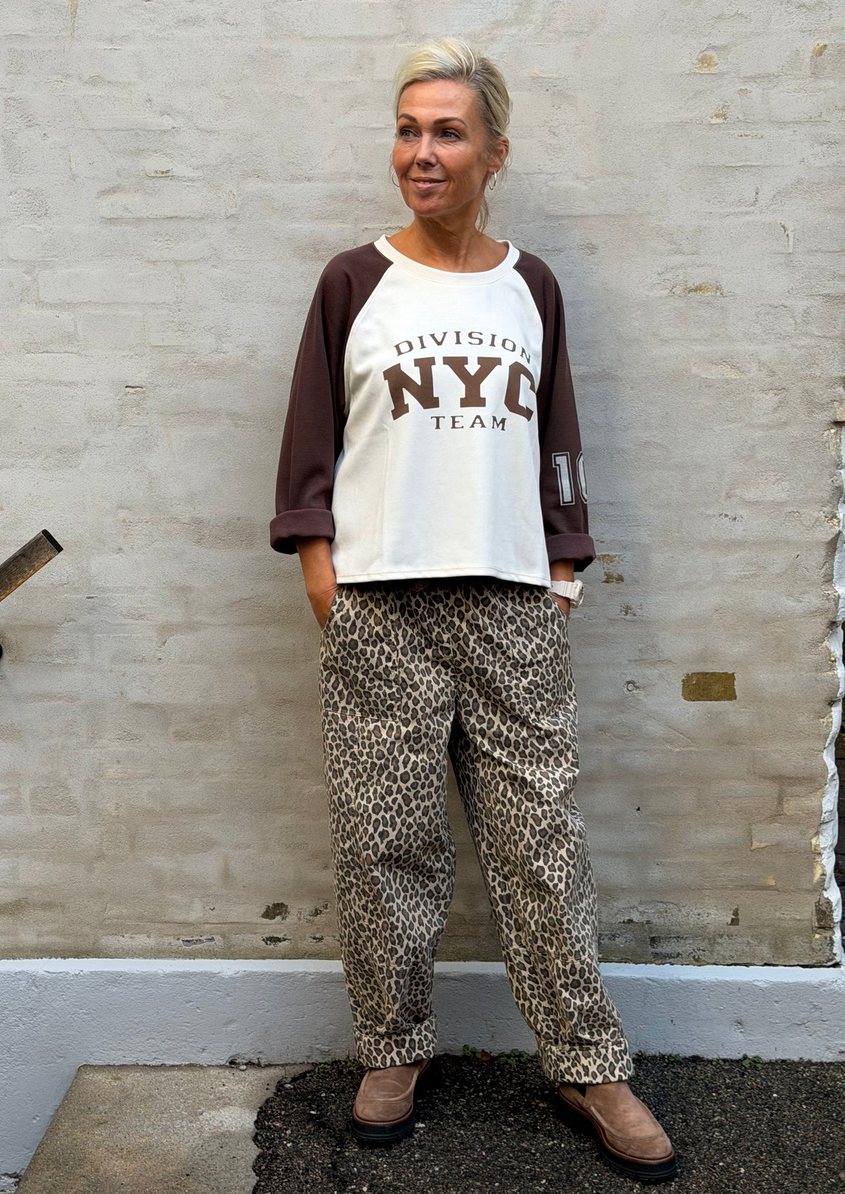 Division NYC Blouse - Dark Brown
