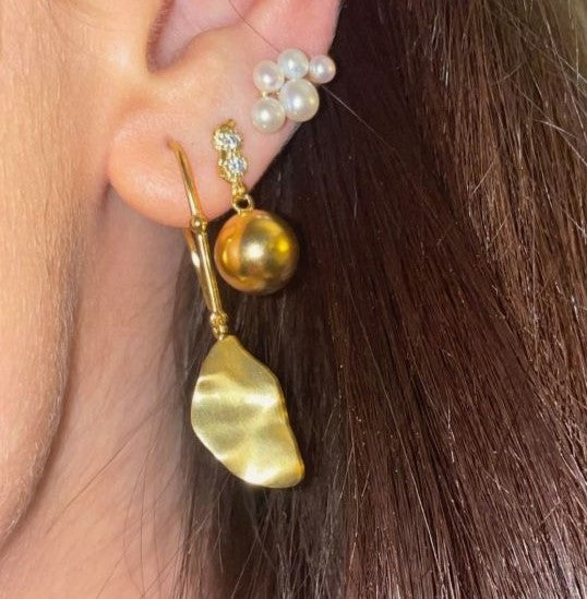 Twin flow & disco ball earring - gold
