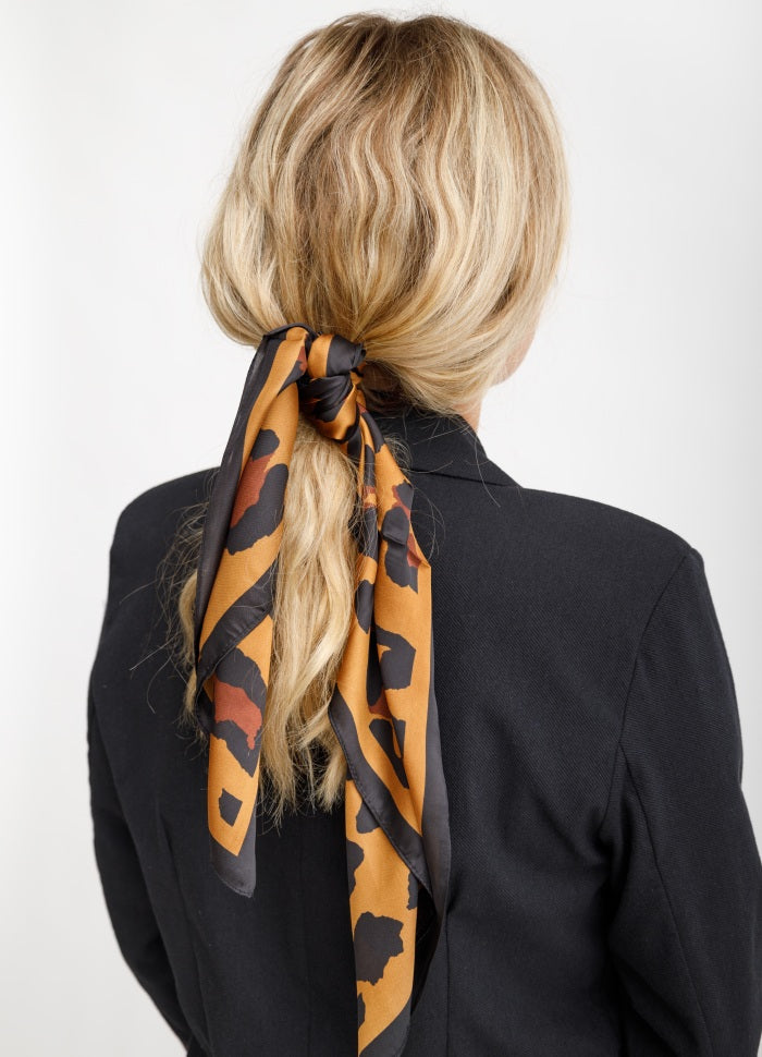 Lexie mini scarf camel leo