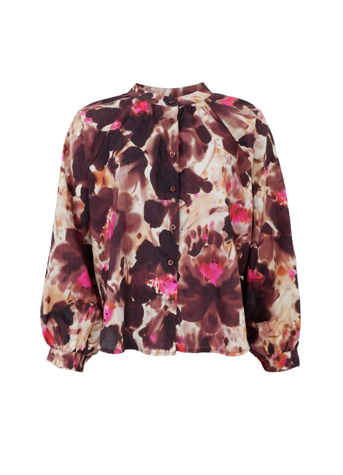 Rihanna shirt berry fall